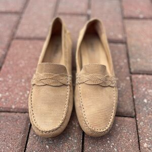 Vaneli Beige Ailas Driving Moccasin Size 7.5M NWT